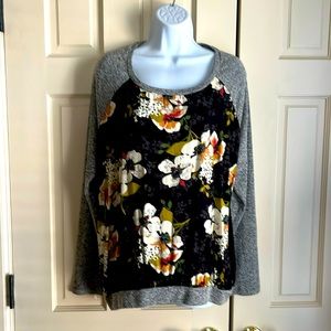KUT from the Kloth mixed media top.  Black Multi, Size XL